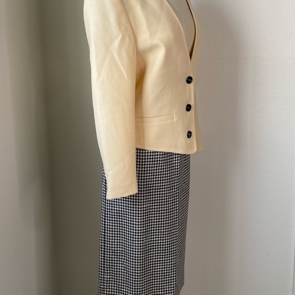 Valentino Miss V Vintage Houndstooth Skirt- Jacket Set - Picture 3 of 8